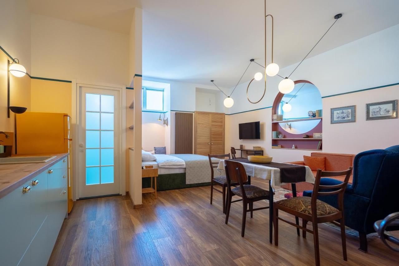 Cozy Baity Tbilisi Apartment Exterior photo